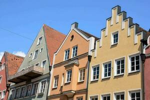 kleurrijk huizen in de oud stad- van Duitsland foto