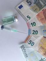 investering in gezondheidszorg en vaccinatiesysteem in europa foto