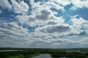 hoog hoek beeldmateriaal van caldecotte meer milton keynes stad van Engeland, uk. foto