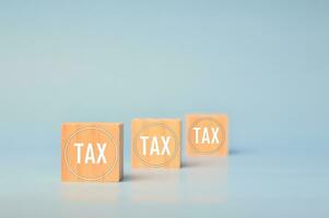 concepten van belasting beheer, inkomen belasting, jaar- belasting, financieel beheer foto