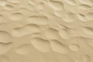 ai gegenereerd detailopname van zand patroon van een strand in de zomer. ai gegenereerd foto