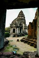 de visie van binnen de tempel van Angkor wat foto