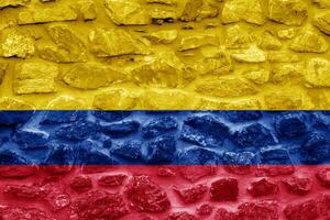 vlag van republiek van Colombia Aan een getextureerde achtergrond. concept collage. foto