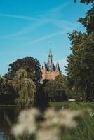 historisch kasteel poort en toren in zwolle, de nederland, western Europa. bezienswaardigheden bekijken en reizen in de Nederland foto