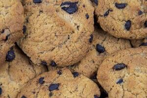 close-up van chocoladeschilferkoekjes foto