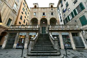 st. peter in banchi plein - Genua, Italië foto