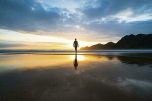 ai gegenereerd een persoon wandelen Aan de strand Bij zonsondergang. ai gegenereerd. foto