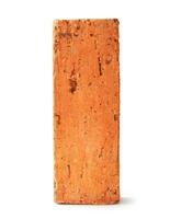 single gebarsten oud rood of oranje steen geïsoleerd Aan wit achtergrond met knipsel pad foto
