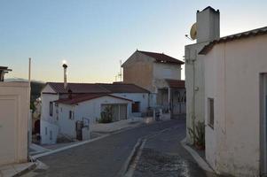 traditionele architectuur van theologos dorp op het eiland rhodos in griekenland foto