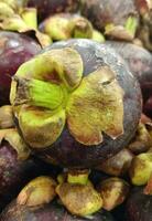 mangosteen, een exotisch en heerlijk Aziatisch fruit foto