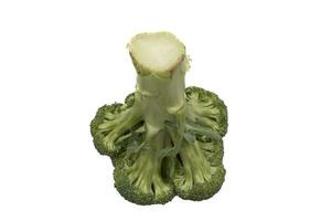 rauw broccoli geïsoleerd Aan wit achtergrond. haar vezel inhoud is overvloedig en draagt bij aanzienlijk naar hebben een beter gastro-intestinaal doorvoer. foto