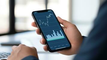 ai gegenereerd persoon hand- Holding een smartphone met diagram tabel Aan de scherm, wijzend op bedrijf groei foto