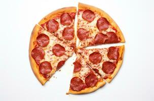 ai gegenereerd gesneden peperoni pizza in wit achtergrond, foto