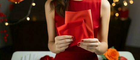 ai gegenereerd cultureel viering Aziatisch vrouw aanbiedingen rood envelop voor maan- nieuw jaar foto