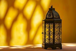 ai gegenereerd een Arabisch lantaarn Aan geel achtergrond foto