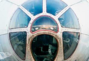 cockpit van een oud vliegtuig close-up foto