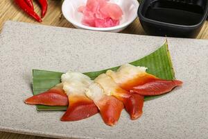 de simpson surfen clam of hokkigai sashimi foto