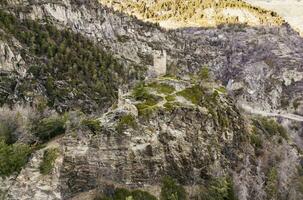 antenne visie van de Montmayeur kasteel aosta vallei Italië foto