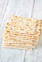 stack van matzah foto