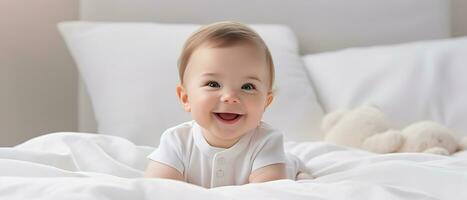 ai gegenereerd blij baby Aan een zacht wit bed bereikt uit met een klein hand, glimlachen speels tegen een netjes, licht achtergrond, vastleggen een moment van onschuldig nieuwsgierigheid. foto