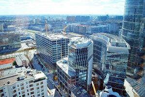 visie van modern wolkenkrabbers in de stad centrum. foto