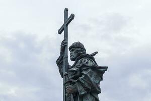Moskou, Rusland - 08.10.2023 - monument naar de Vladimir de groot. stad foto