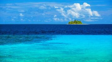 onbewoond eiland in Maldiven foto