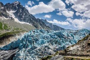 argentiere gletsjer in de alpen van chamonix, mont blanc-massief, frankrijk. foto