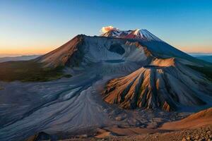 ai gegenereerd vulkaan krater Bij zonsopkomst foto