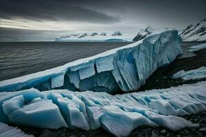 ai gegenereerd ijsberg smelten in zee foto