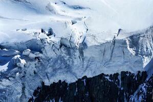 breidoorn top in Zwitsers Alpen gezien van klein matterhorn foto