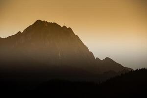 de populair berg niet in Pools tatra bergen. foto