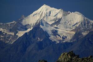 alpine alpen berglandschap op jungfraujoch, top van europa zwitserland foto