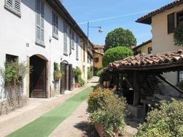 vicolo dei lavandai wasstraat in quartiere naviglio, milan foto