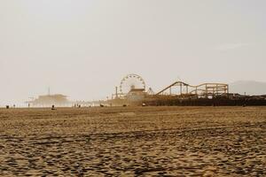 de kerstman monica pier Aan een zonnig dag foto