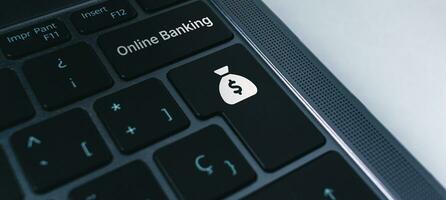 laptop toetsenbord met online bank concept Aan toetsen. bedrijf app. boodschappen doen online. digitaal betalingen. foto