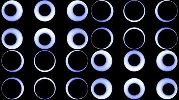 helder lantaarns.design.a zwart achtergrond Aan welke, in abstractie, helder groen en blauw sprankelend cirkels met een helder licht binnen dat veranderingen. foto