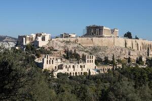 visie van de acropolis en Parthenon van filopappos heuvel in Athene, Griekenland foto