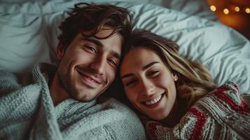 ai gegenereerd hoog hoek schot van een gelukkig jong paar knuffelen samen in bed foto