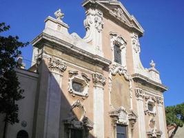 nostra signora della concordia kerk in de jachthaven van albissola foto