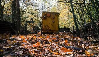 pripyat, oekraïne, 2021 - besmette apparatuur in Tsjernobyl foto