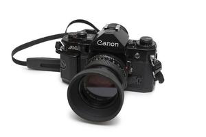 belgrado, servië, 2 februari 2017 - canon a-1 is een geavanceerde spiegelreflexcamera van 35 mm met één lens voor gebruik met verwisselbare lenzen. foto