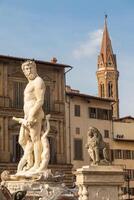 Florence, Italië - Neptunus fontein. marmeren beeldhouwwerk, Renaissance meesterwerk, naakt Poseidon foto