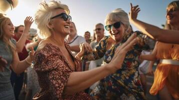 ai generatief groep van verschillend mensen dansen samen Bij strand partij multi generaties familie genieten van vakantie buiten zomer vakanties foto