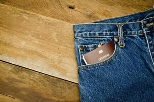 paspoort in jeans zak- foto