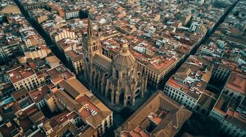 ai gegenereerd antenne visie vangt historisch kathedraal omringd door dicht Ingepakt stadsgezicht. de stad heeft versmallen straten en bruin daken, met traditioneel architectuur ai gegenereerd foto