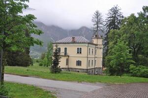 villa paradijs in levico terme foto