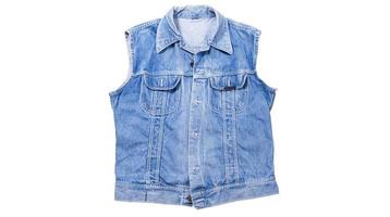 blauw denim vest op een witte achtergrond, jeans vest geïsoleerd op een witte achtergrond, zomer kleding element foto