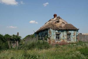 verlaten landelijk huis foto