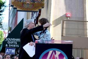 James cameron sigourney wever Bij de Hollywood wandelen van roem ceremonie voor James cameron Egyptische theater trottoir los engelen, ca december 18, 2009 foto